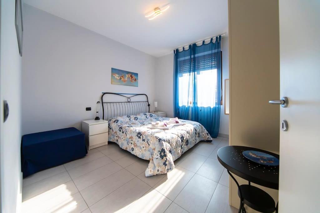 Casa Lisara Apartment San Lorenzo al Mare Bagian luar foto