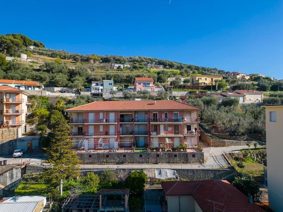 Casa Lisara Apartment San Lorenzo al Mare Bagian luar foto